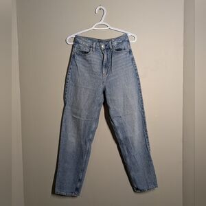 H&M High Waist Mom Jeans Size 2